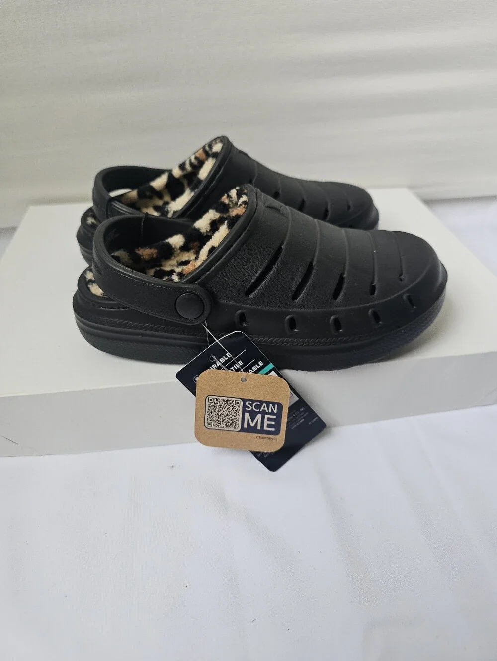 Rugged Shark Little Girl’s Lined Clogs - Black/Leopard (Size 12 Toddler/Little K